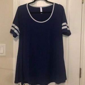 Lularoe Perfect Tee varsity